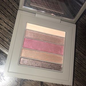 MAC X BROOKE SHIELDS limited edition palette